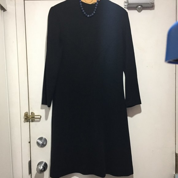 VINTAGE CHARM FASHIONS WOOL DRESSES SIZE 17 - Picture 5 of 9